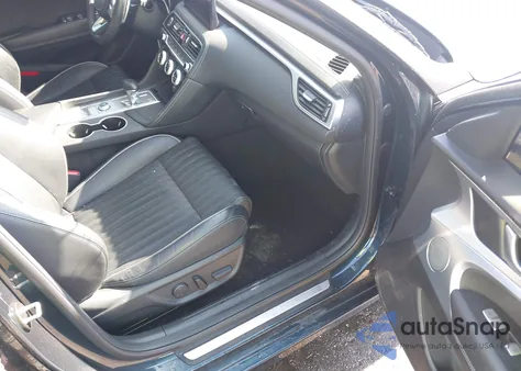 2022 Genesis G70 2.0T Rwd from USA, damaged, VIN KMTG34TA9NU103159